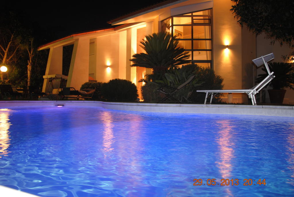 Relais Villa Stella Tarento Exterior foto